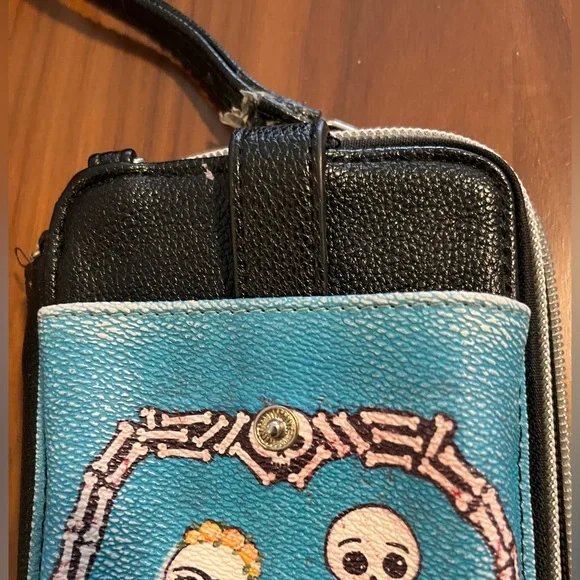 Skull Bride and Groom phone\wallet clutch - Picture 4 of 7
